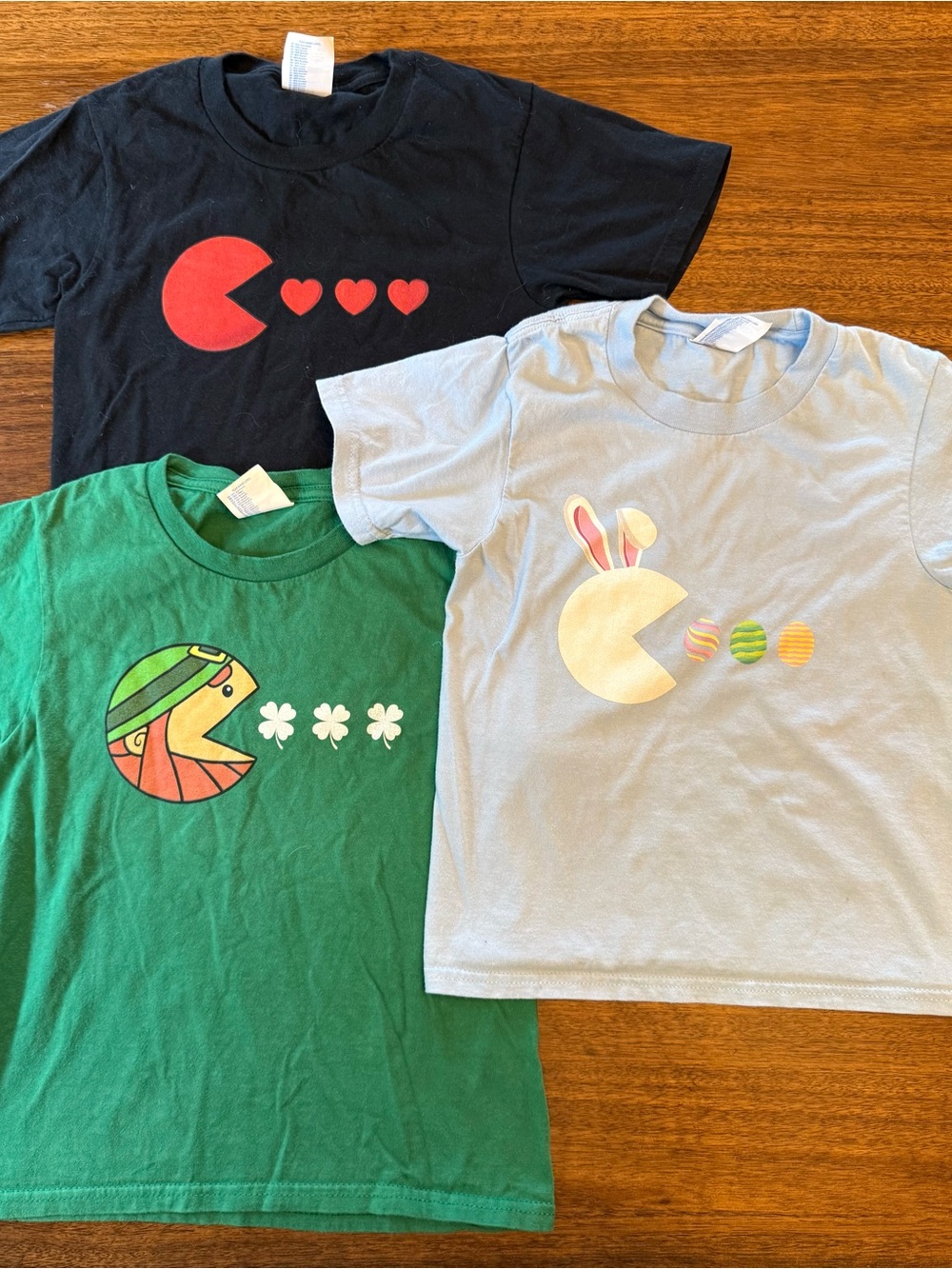 Kids Holiday Pac-Man Graphic Tees - Size 5/6